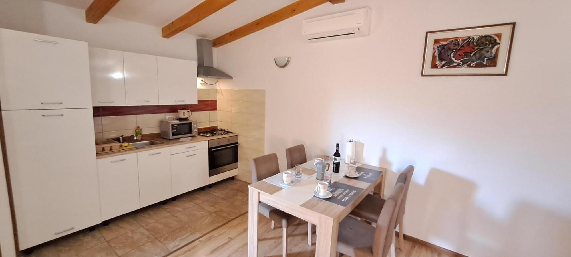 Holiday Houses Marta Ровинь Экстерьер фото