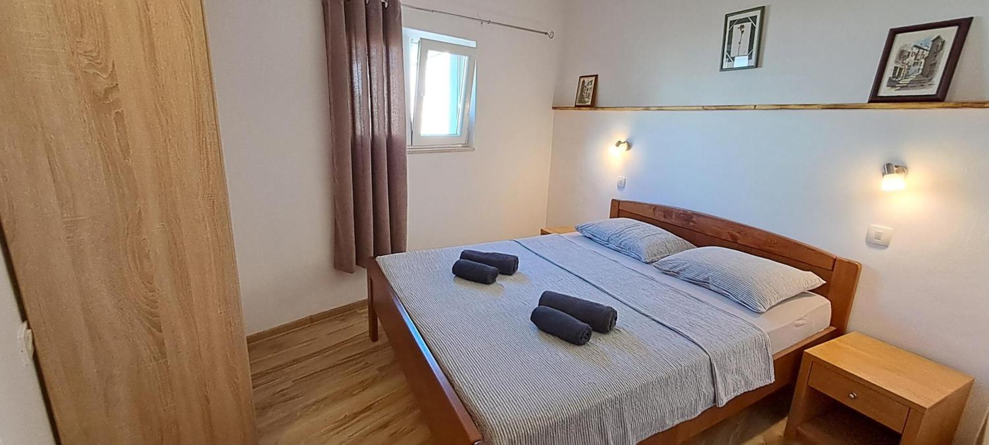 Holiday Houses Marta Ровинь Экстерьер фото