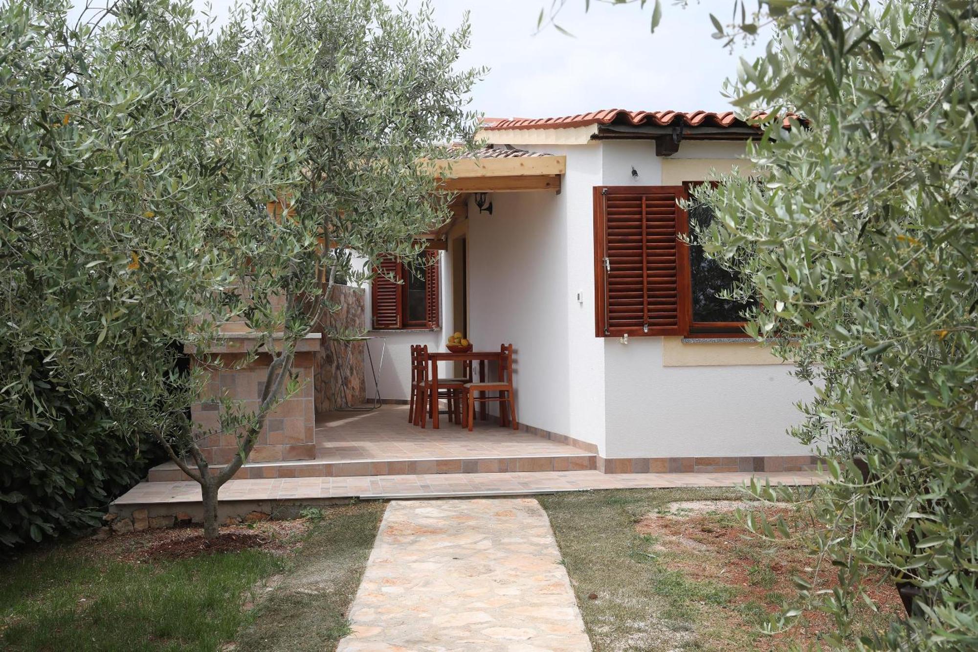 Holiday Houses Marta Ровинь Экстерьер фото